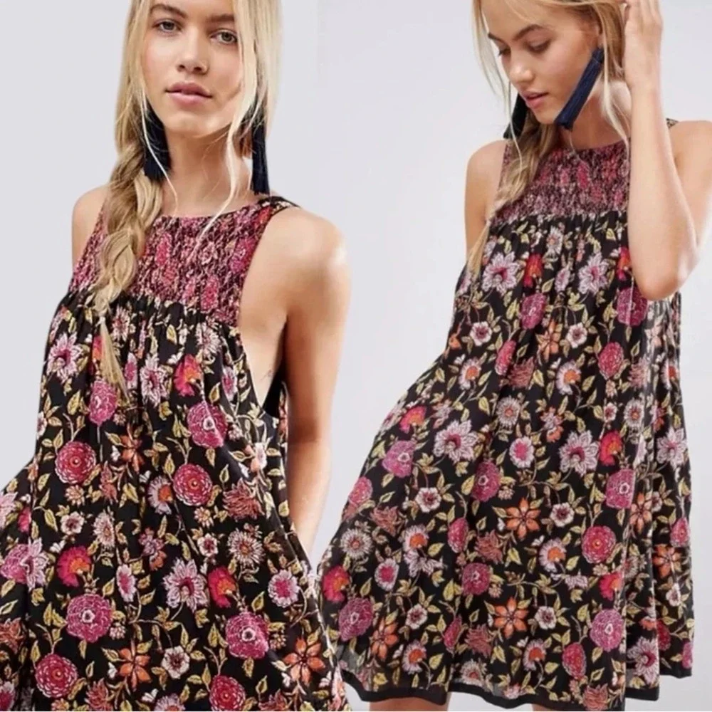 Free People Oh Baby Dress‎ Babydoll  XS Floral Boho Mini Smocked Cottagecore